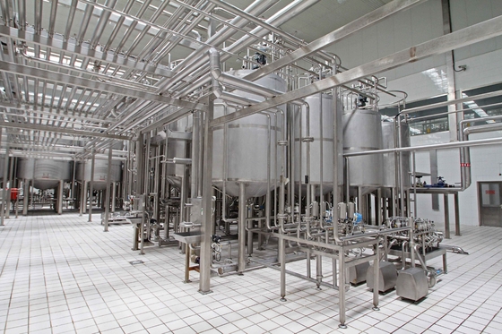 Professional 500-20000L/H Pasteurized Milk Processing Line Advanced Pasteurized Milk Machine With PLC Costomzied Service